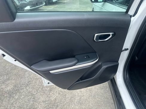 Used 2025 Kia K4 GT-Line FWD image 28