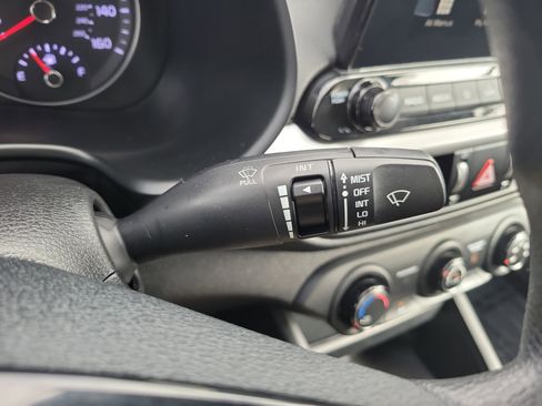 Used 2021 Kia Forte LXS image 29