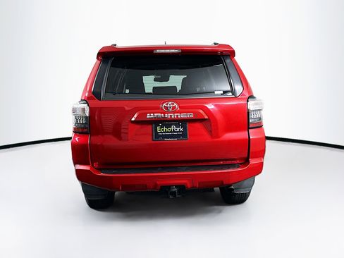 Used 2024 Toyota 4Runner SR5 Premium image 7