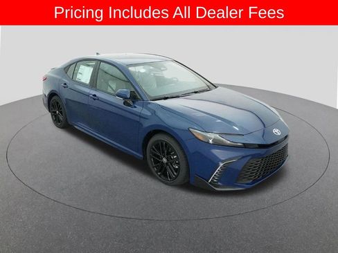 New 2026 Toyota Camry SE FWD image 13