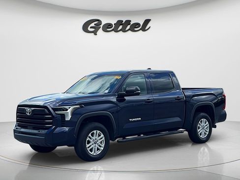 Used 2024 Toyota Tundra SR5 w/ SR5 Convenience Package AWD/4WD image 1