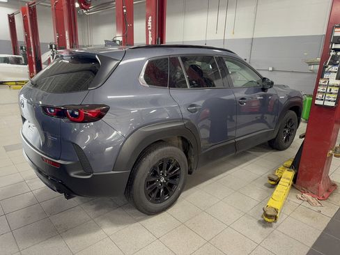 Used 2025 MAZDA CX-50 AWD 2.5 Hybrid w/ Premium Pkg image 2