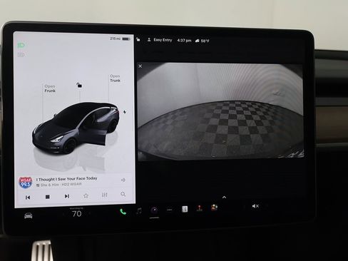 Used 2023 Tesla Model 3 Performance image 32