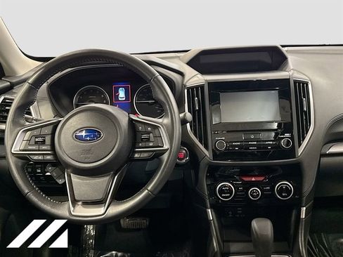 Used 2021 Subaru Forester Premium image 23