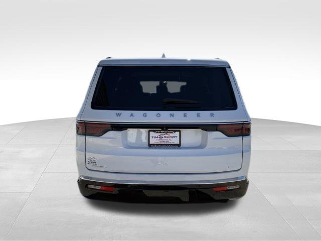 Used 2023 Jeep Wagoneer 4WD w/ Convenience Group I image 10