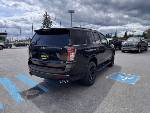 Used 2022 Chevrolet Tahoe Z71 w/ Z71 Off-Road Package AWD/4WD image 7