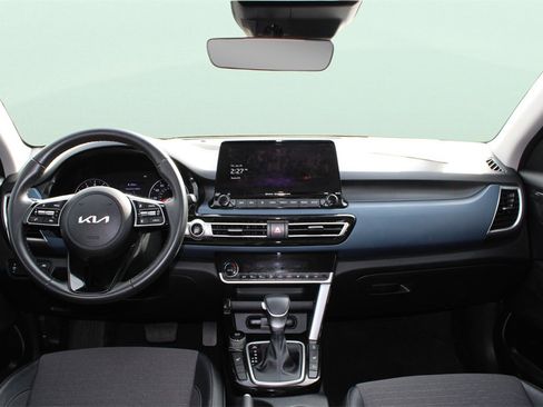 Used 2023 Kia Seltos Nightfall Edition image 22