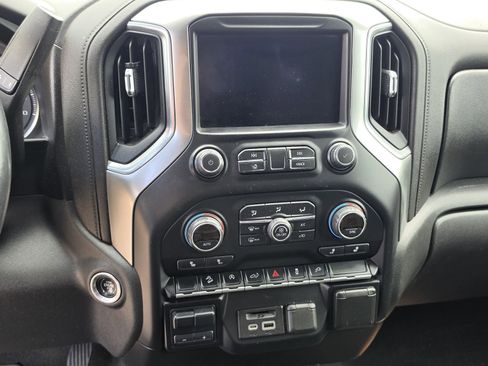 Used 2019 Chevrolet Silverado 1500 LT w/ Texas Edition image 20