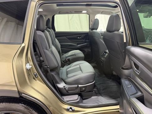 Certified 2025 Subaru Ascent Onyx Edition AWD/4WD image 35