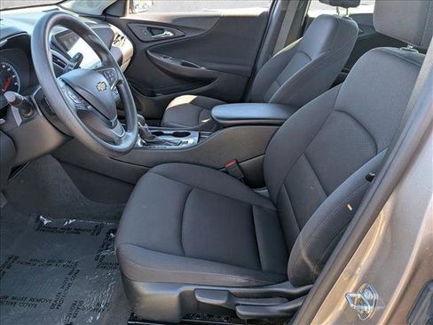 Used 2023 Chevrolet Malibu LS FWD image 21