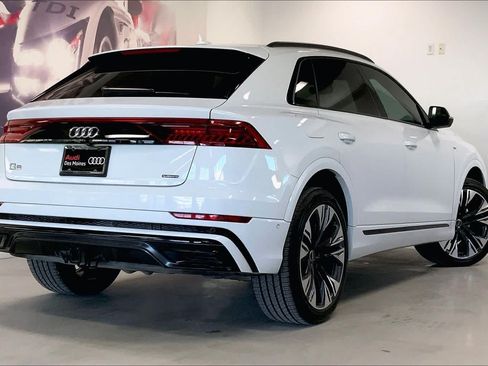 Used 2021 Audi Q8 Premium Plus w/ Premium Plus Package AWD/4WD image 22