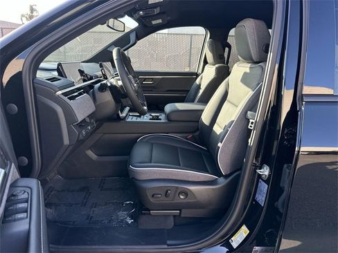 Used 2026 GMC Sierra EV Elevation image 17