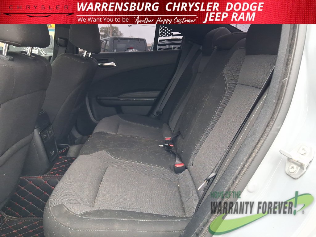 Used 2022 Dodge Charger SXT w/ Blacktop Package AWD/4WD image 13