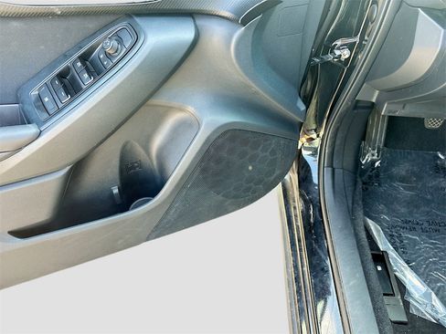 Used 2022 Subaru Crosstrek 2.0i image 19