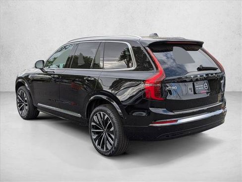 Certified 2026 Volvo XC90 B5 Plus w/ Protection Package AWD/4WD image 8