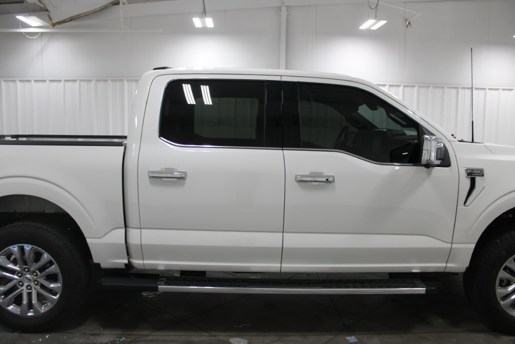 Used 2025 Ford F150 Lariat w/ Equipment Group 502A High AWD/4WD image 11