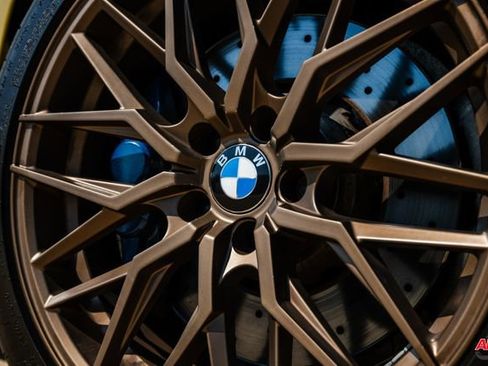 Used 2015 BMW M4 Coupe image 3