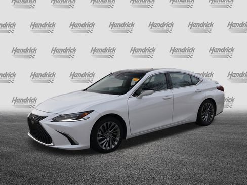 Certified 2024 Lexus ES 350 Ultra Luxury w/ Accessory Package (Z2) image 5
