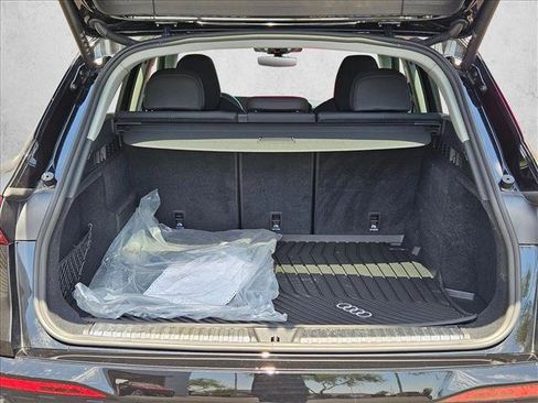 Used 2025 Audi Q5 Premium Plus AWD/4WD image 6