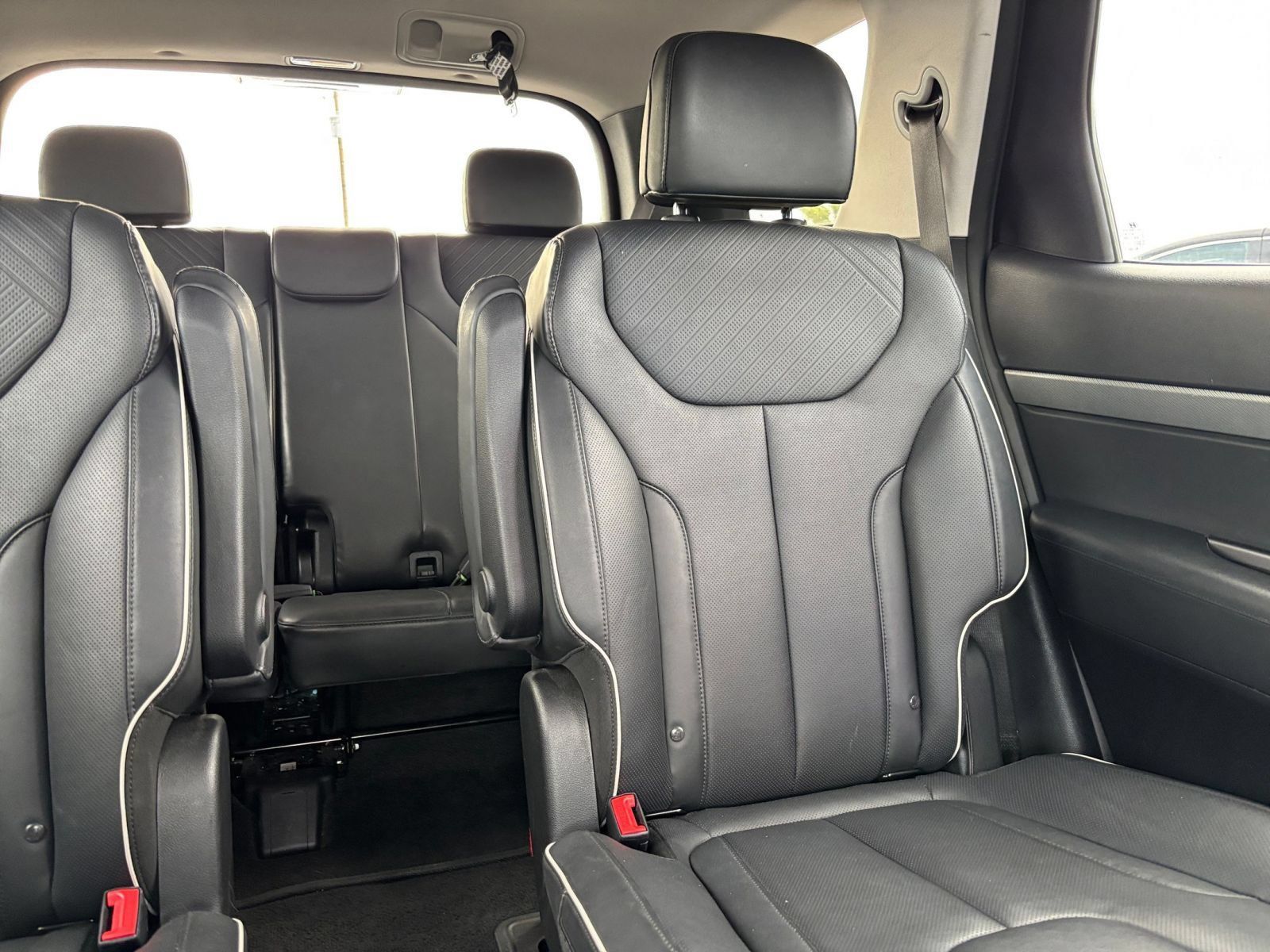 Used 2025 Hyundai Palisade SEL AWD/4WD image 40