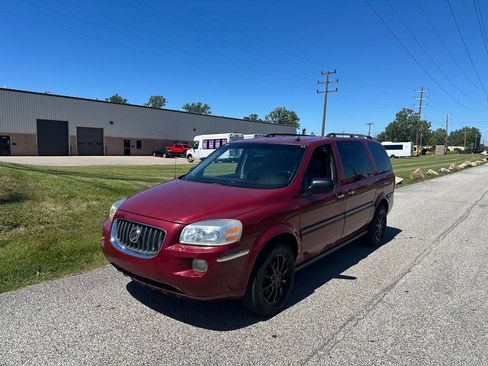 Used 2005 Buick Terraza CX AWD/4WD image 2