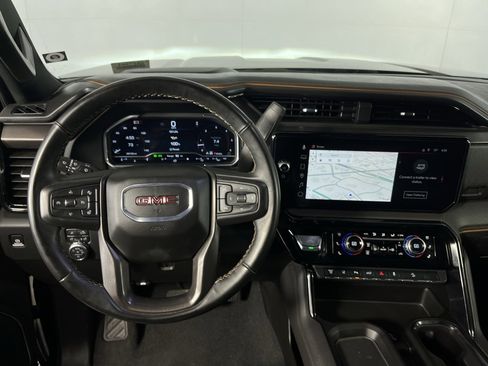 Used 2025 GMC Sierra 3500 AT4 w/ AT4 Premium Plus Package image 19