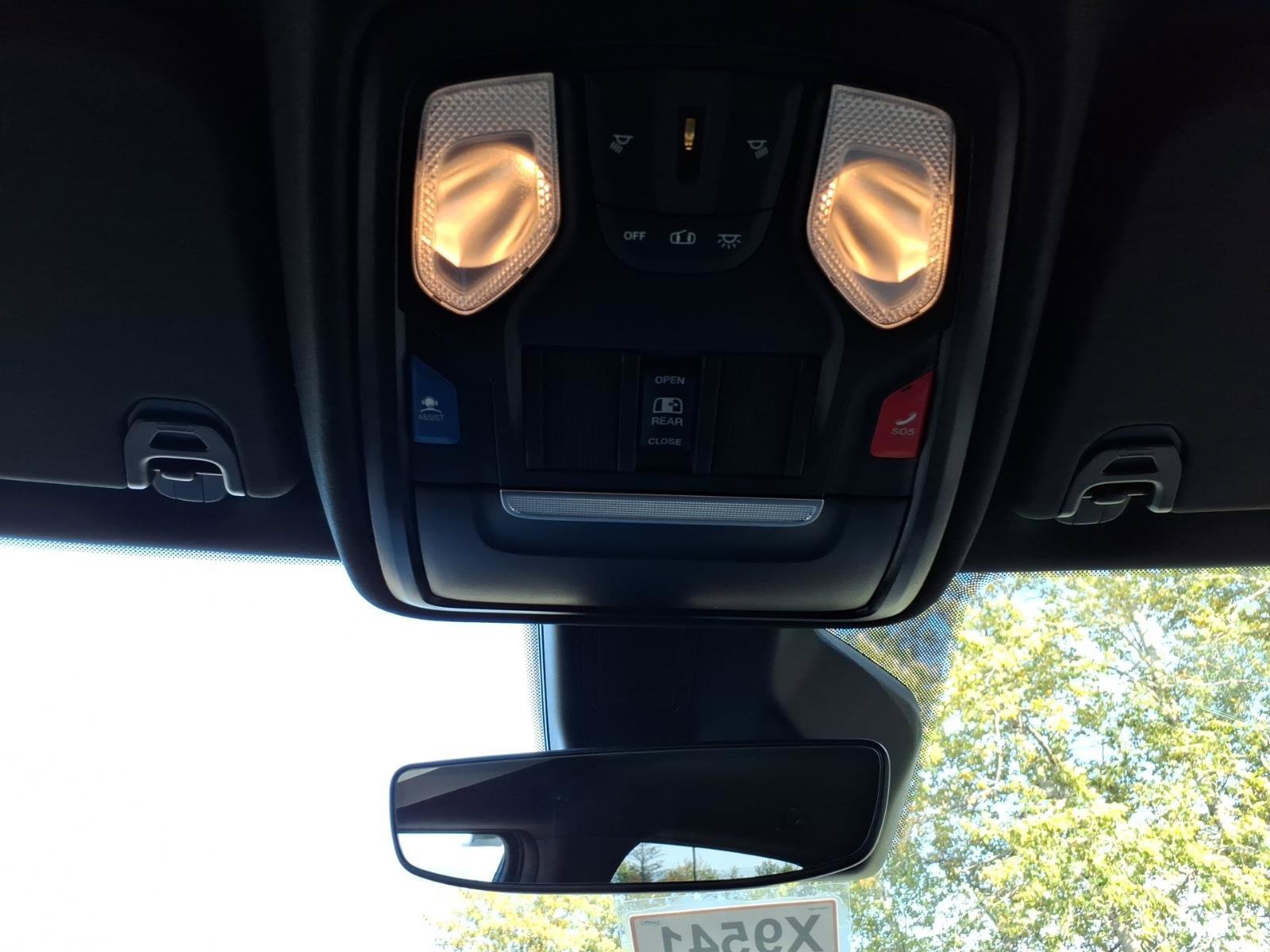 New 2027 RAM 1500 4x4 Crew Cab image 22