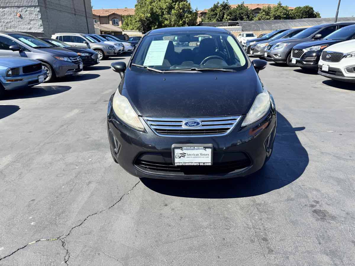 Used 2013 Ford Fiesta SE FWD image 10