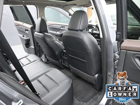 Used 2023 Nissan Rogue SL w/ SL Premium Package AWD/4WD image 19