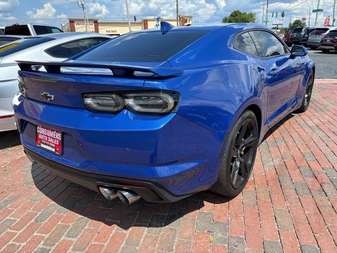 Used 2019 Chevrolet Camaro SS image 2
