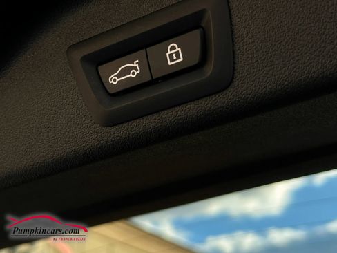 Used 2022 BMW X5 xDrive40i w/ Climate Comfort Package image 19