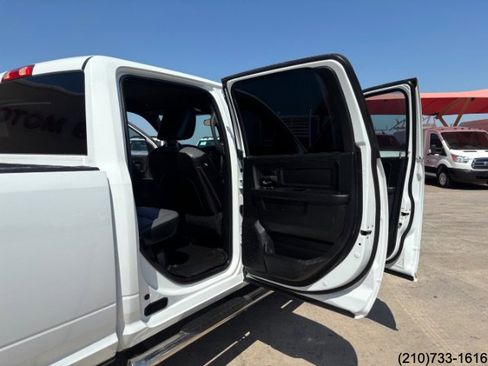 Used 2022 RAM 3500 Tradesman image 28