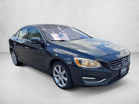 Used 2016 Volvo S60 T5 Premier FWD image 3