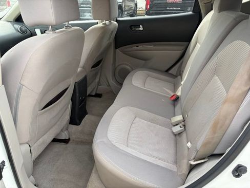 Used 2013 Nissan Rogue SV w/ Premium Pkg FWD image 24