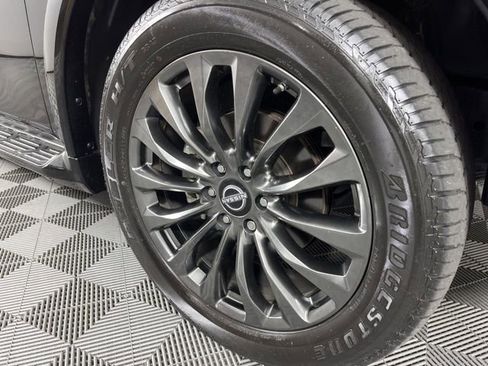 Used 2023 Nissan Armada Platinum w/ Captain's Chairs Package RWD image 15