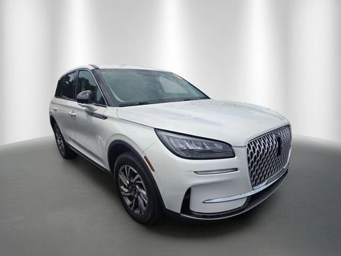 Used 2023 Lincoln Corsair FWD image 5