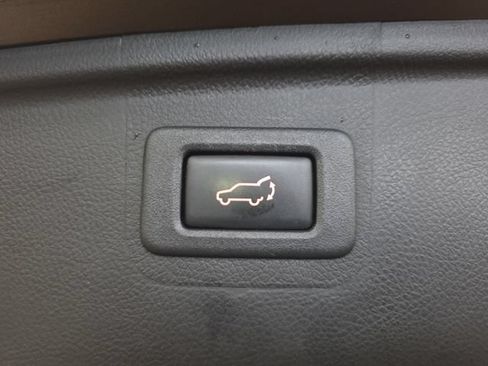 Used 2019 Subaru Outback 2.5i Premium AWD/4WD image 13