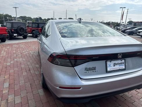 Used 2024 Honda Accord LX image 10