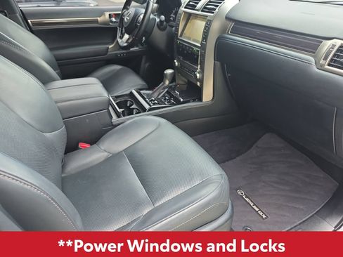 Used 2021 Lexus GX 460 Luxury w/ Accessory Package AWD/4WD image 14