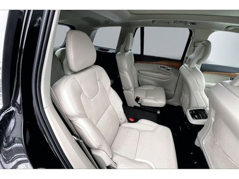 Used 2020 Volvo XC90 T6 Inscription image 22