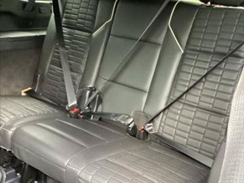 Used 2022 Cadillac Escalade ESV Sport Platinum AWD/4WD image 18