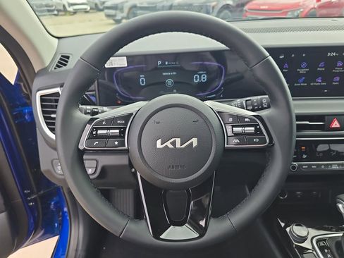 New 2026 Kia Seltos S FWD image 29