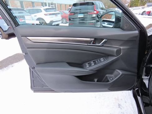 Certified 2022 Honda Accord Sport image 15