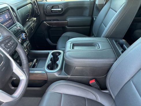 Used 2022 GMC Sierra 1500 SLT w/ SLT Premium Package AWD/4WD image 35