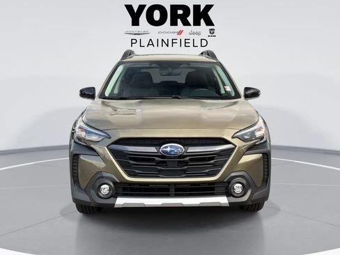 Used 2024 Subaru Outback Limited AWD/4WD image 2