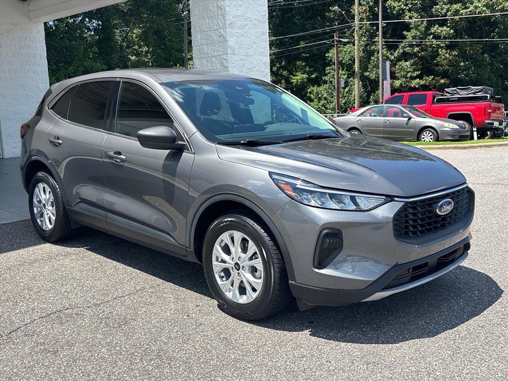 Used 2024 Ford Escape Active w/ Tech Pack #1 FWD image 21