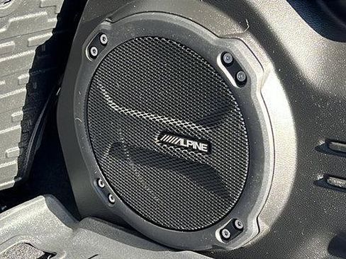 Used 2024 Jeep Wrangler Unlimited Rubicon w/ XTREMEE 35" Tire Package image 14