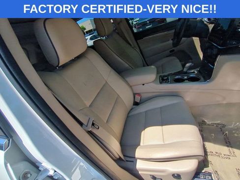 Certified 2021 Jeep Grand Cherokee Overland AWD/4WD image 38