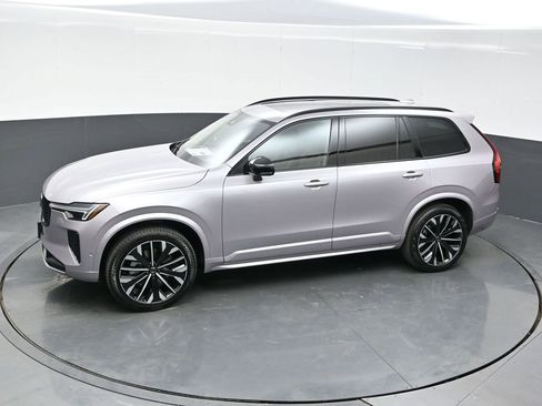 New 2026 Volvo XC90 B6 Ultra w/ Protection Package AWD/4WD image 19