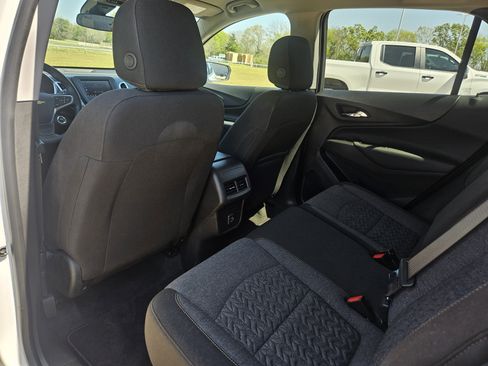Used 2023 Chevrolet Equinox LT image 31